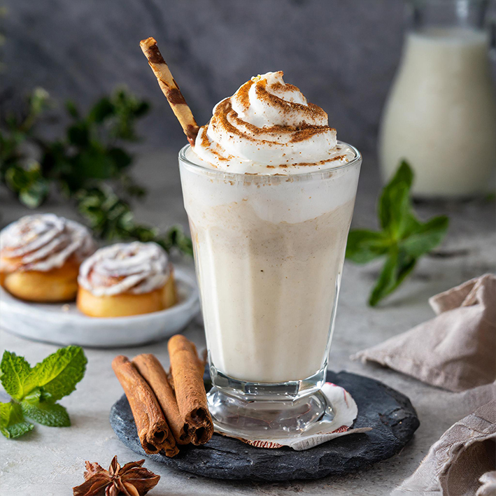 Yeah Cinnamon Roll Frappé