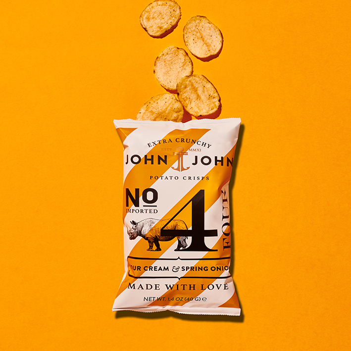 No. 4 Crisps Sour Cream & Spring Onion